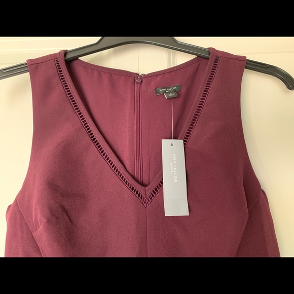 Dress - Picture 3 of 8